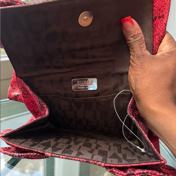 Furla EUC Red and Black Snake-Print Bow Clutch - Picture 5 of 11